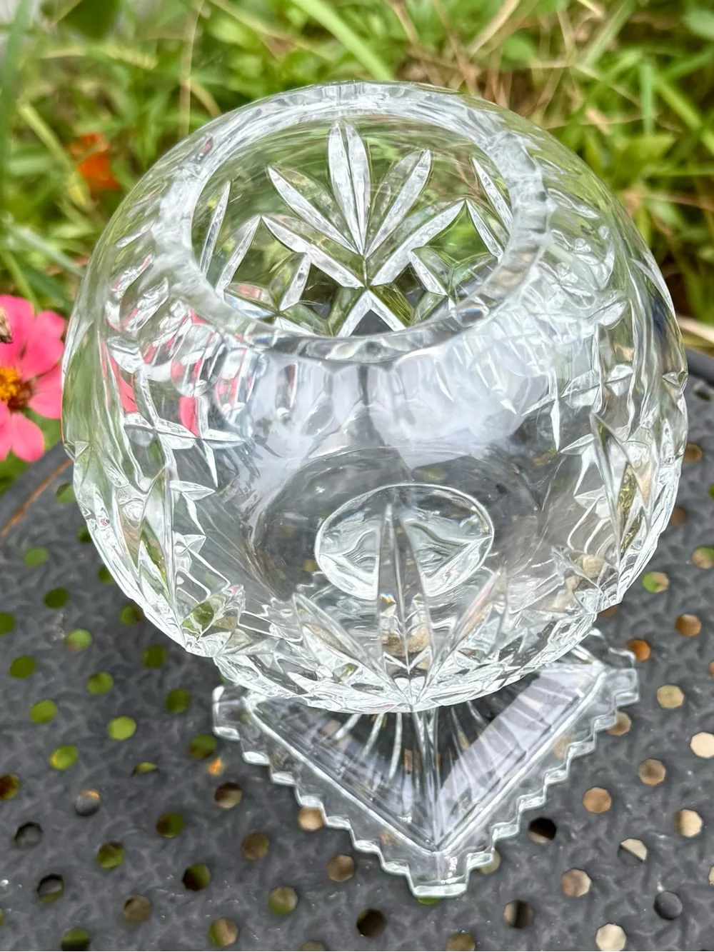Vintage Rovelli 24% Lead Cut Crystal Ivy Ball with Pedestal - EUC